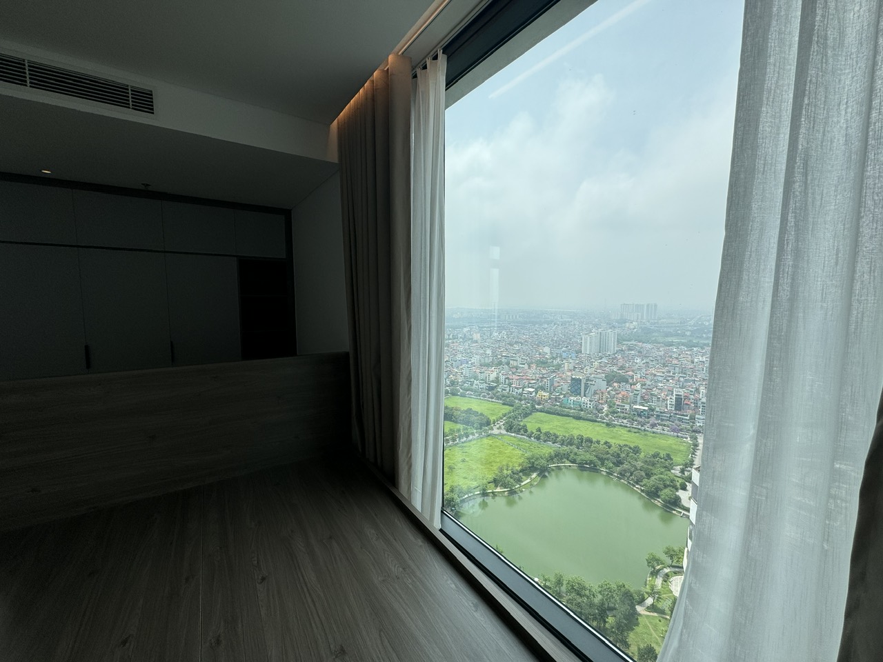 luxurious-corner-apartment-in-han-jardin-no1t6-spacious-3-bedroom-with-stunning-views-for-$1200-month